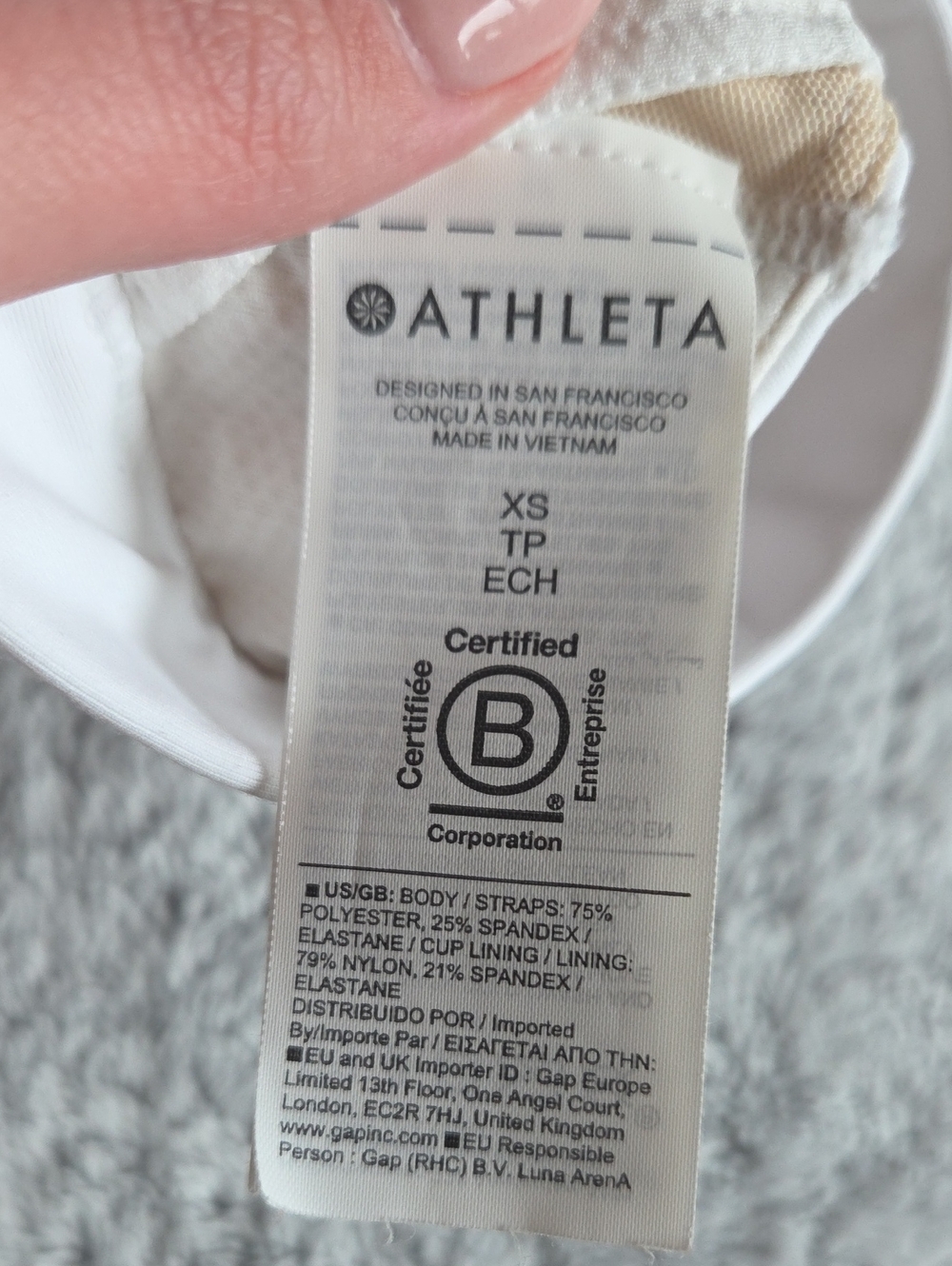 Athleta Train Free Sports Bra - Picture 7 of 7